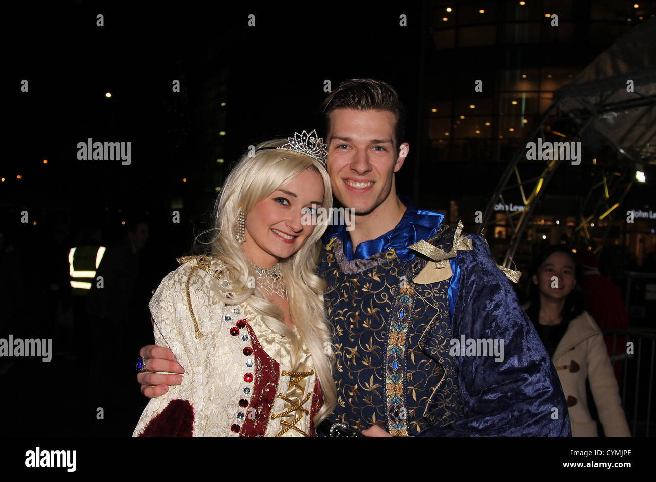 celebrities-cast-hi-res-stock-photography-and-images-alamy