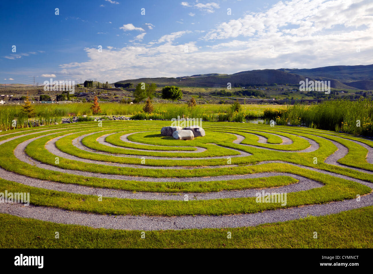 WA05622-00...WASHINGTON - Labyrinth in a park below Chief Joseph Dam in Bridgeport. Stock Photo