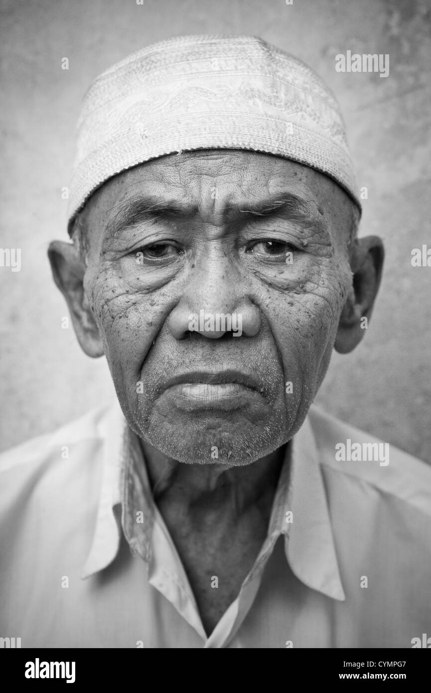 Portrait indonesian old man indonesia Black and White Stock Photos