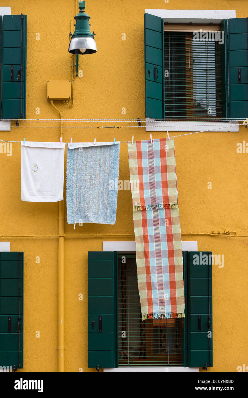 Ochre painted house hi-res stock photography and images - Alamy