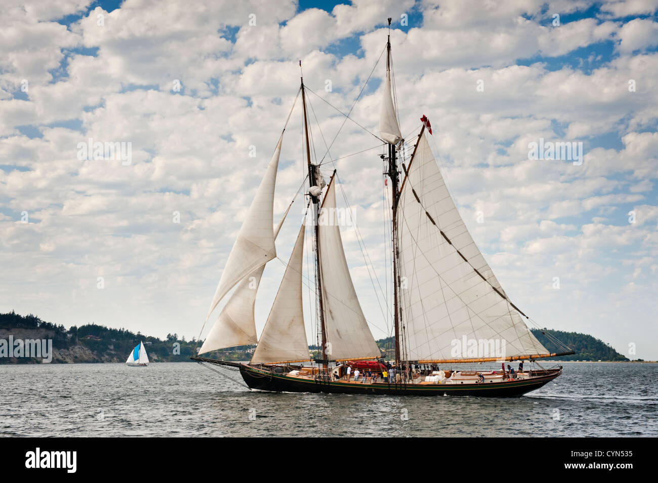 Gaff rigged schooner hi-res stock photography and images - Alamy