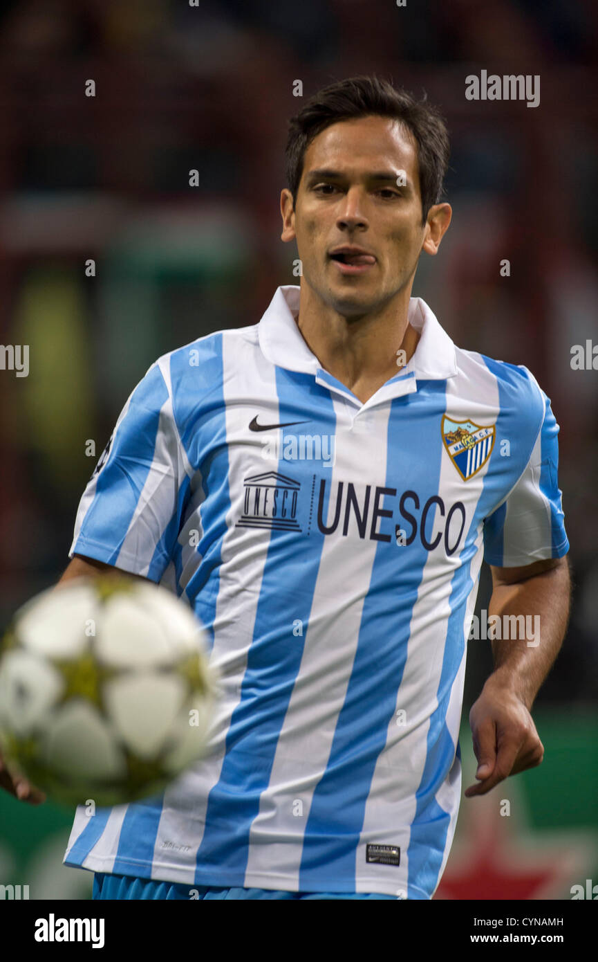 Roque Santa Cruz - Malaga, Player Profile