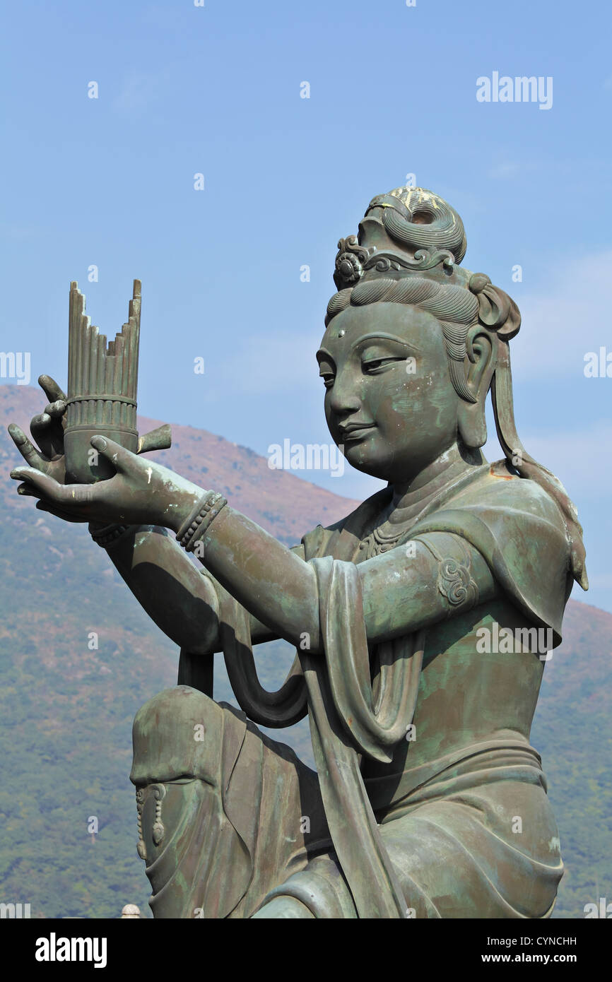 statue in chinese temple Stock Photo Alamy