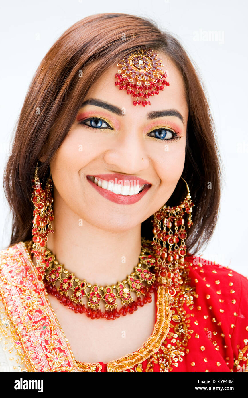 Beautiful Bangali bride in colorful dress, isolated Stock Photo