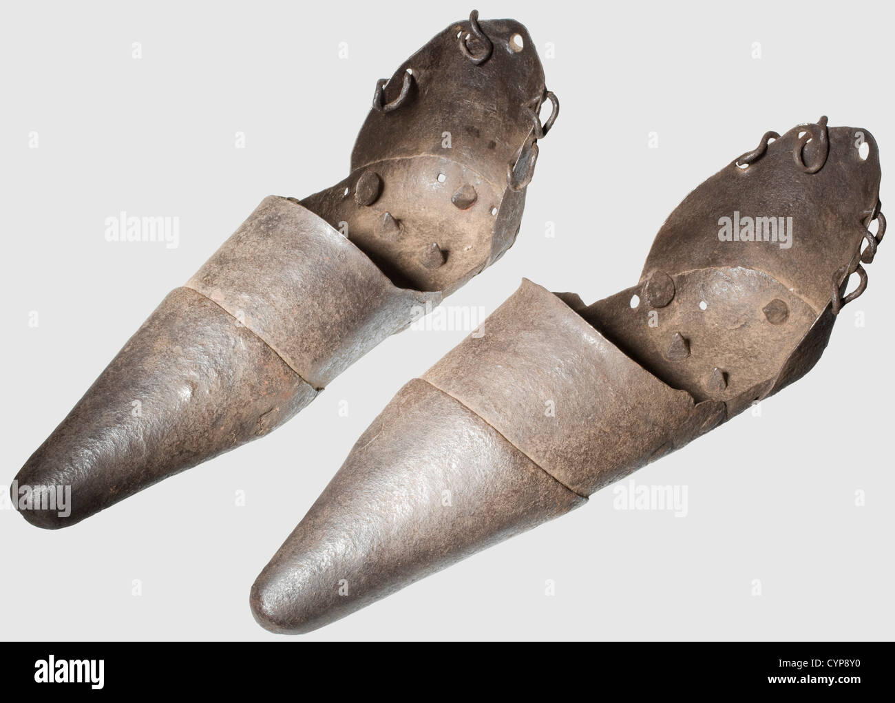 A pair of torture shoes, German, 16th/17th century, wrought iron Stock