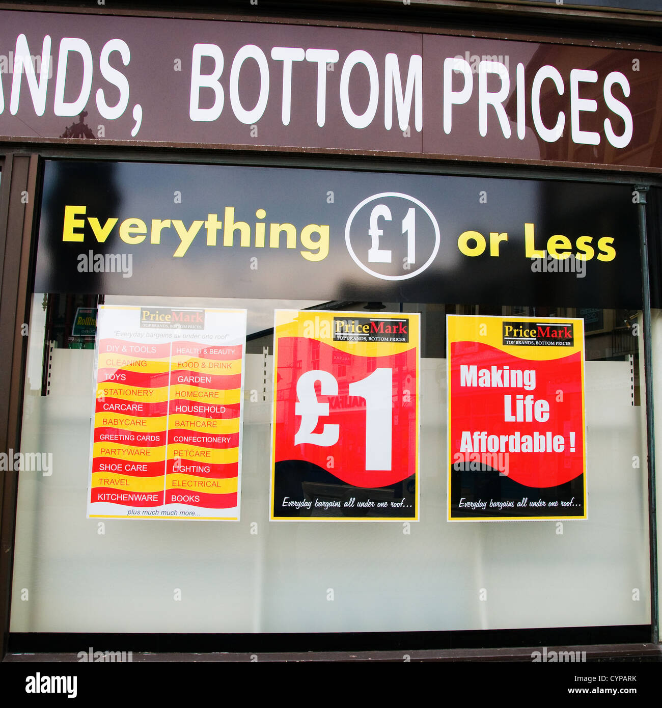 Everything a £1 or less shop ( PriceMark Store), England, UK Stock Photo