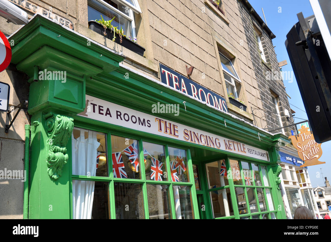 The singing kettle hires stock photography and images Alamy