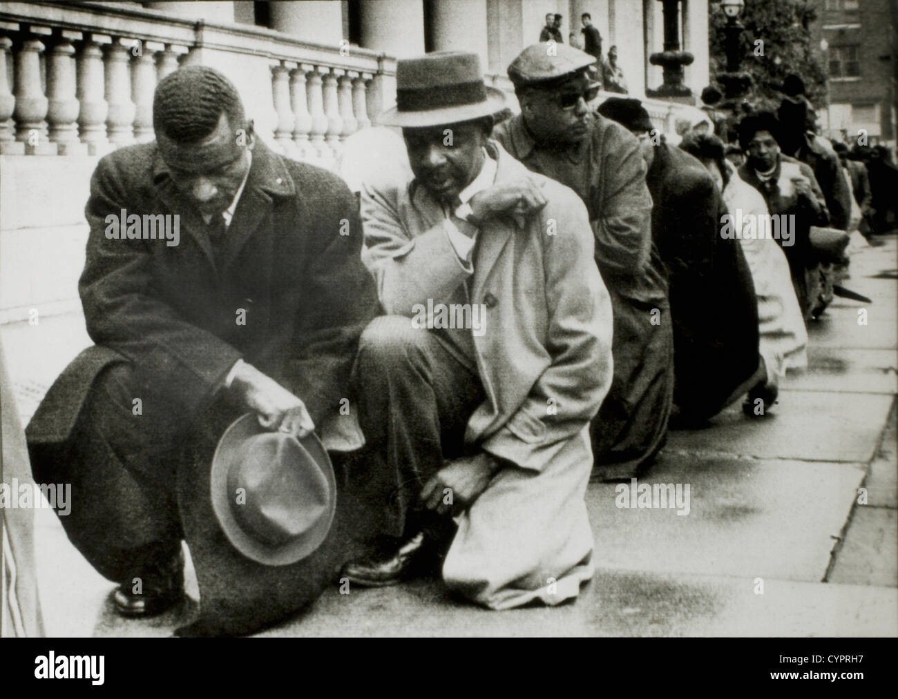 Black Protesters Kneeling Before City Hall, Birmingham, Alabama, USA, 1963 Stock Photo