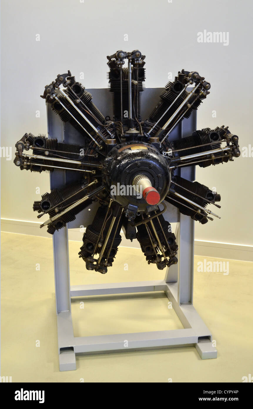 Bristol Jupiter IXF nine-cylinder radial aero engine on display at Duxford Airspace Stock Photo