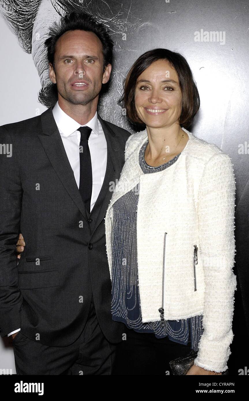 Walton Goggins, Nadia Connors at arrivals for AFI FEST 2012 Closing Night  Premiere of LINCOLN, Grauman's Chinese Theatre, Los Angeles, CA November 8,  2012. Photo By: Michael Germana/Everett Collection Stock Photo - Alamy