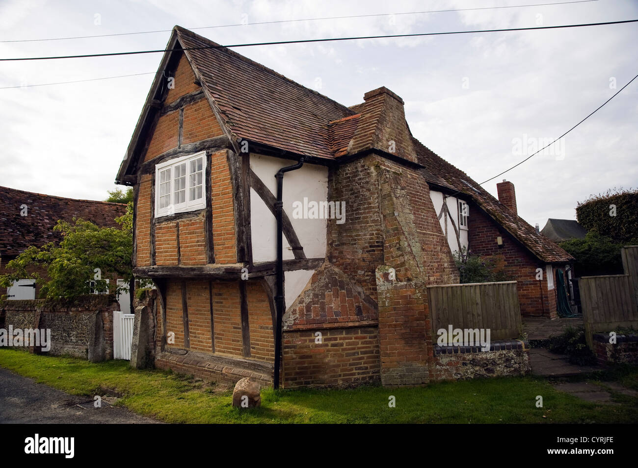 Quaint old English 17th Century house in South Stoke, Oxfordshire, UK Stock Photo