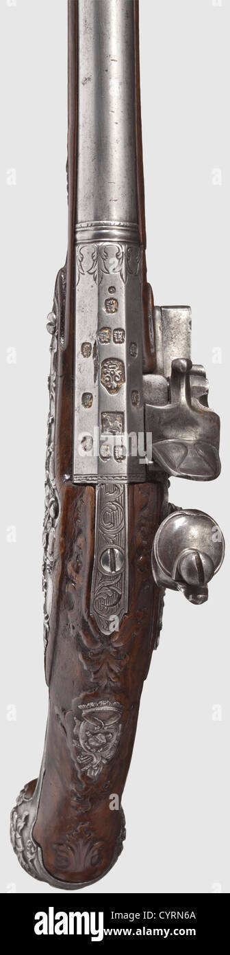 https://c8.alamy.com/comp/CYRN6A/an-italian-chiselled-flintlock-pistol1st-half-of-the-18th-century-CYRN6A.jpg