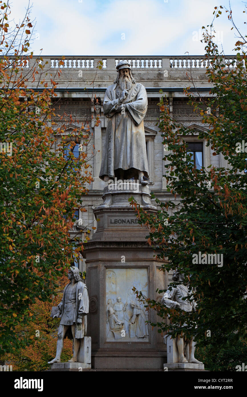 The Leonardo da Vinci statue in Piazza Della Scala in autumn, Milan, Italy, Europe. Stock Photo