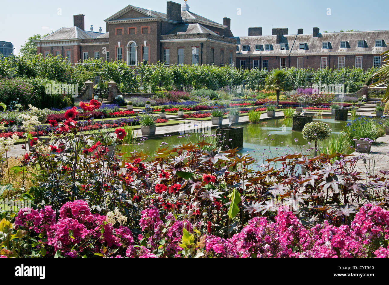 Kensington Palace from the sunken garden, Kensington Gardens, London. Stock Photo