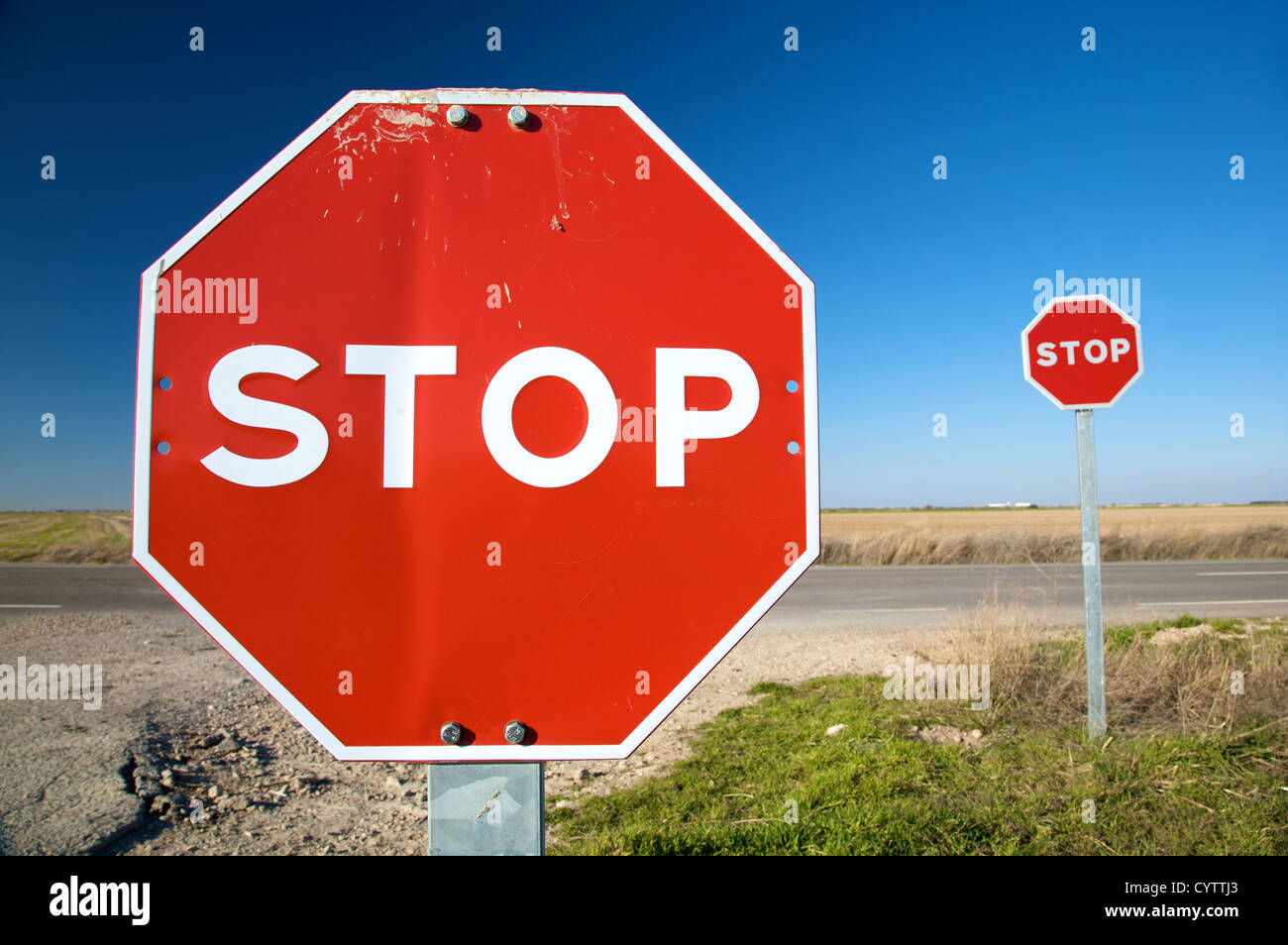 Hexagon stop sign hi-res stock photography and images - Alamy