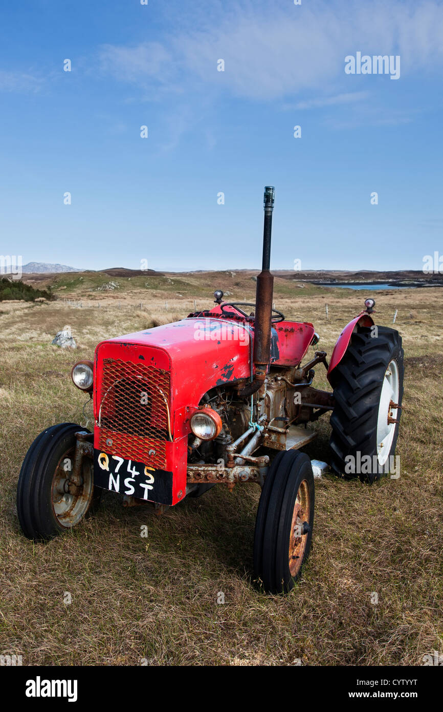 Little red tractor hires stock photography and images Alamy