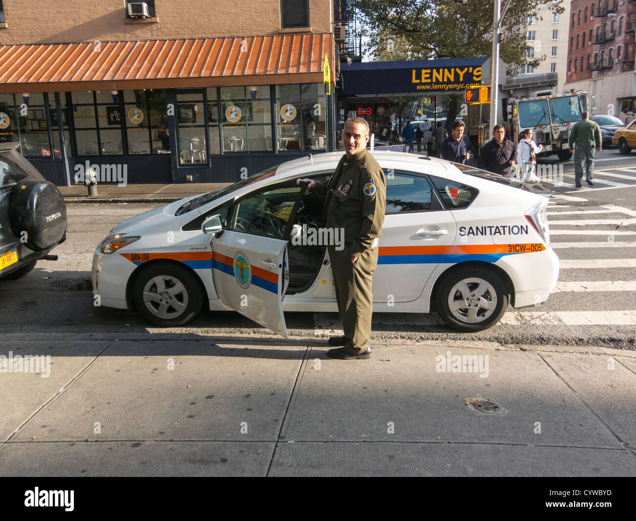 Sanitation officer, City of New York Department of Sanitation car, Upper East side, Manhattan, New York City, USA Stock Photo