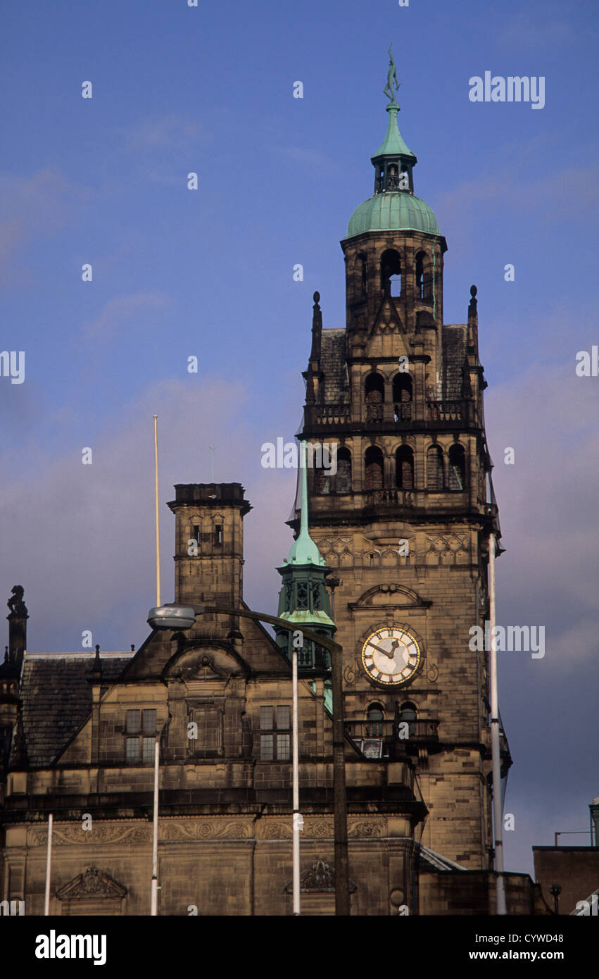 Clock tower and town hall, Sheffield, S. Yorkshire, UK Stock Photo - Alamy