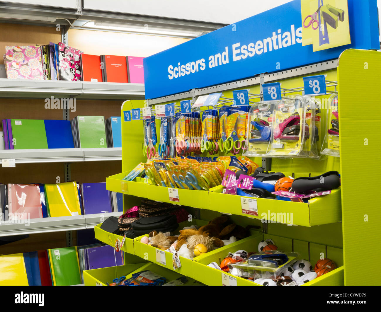 Staples Store Interior Hi-res Stock Photography And Images, 40% OFF