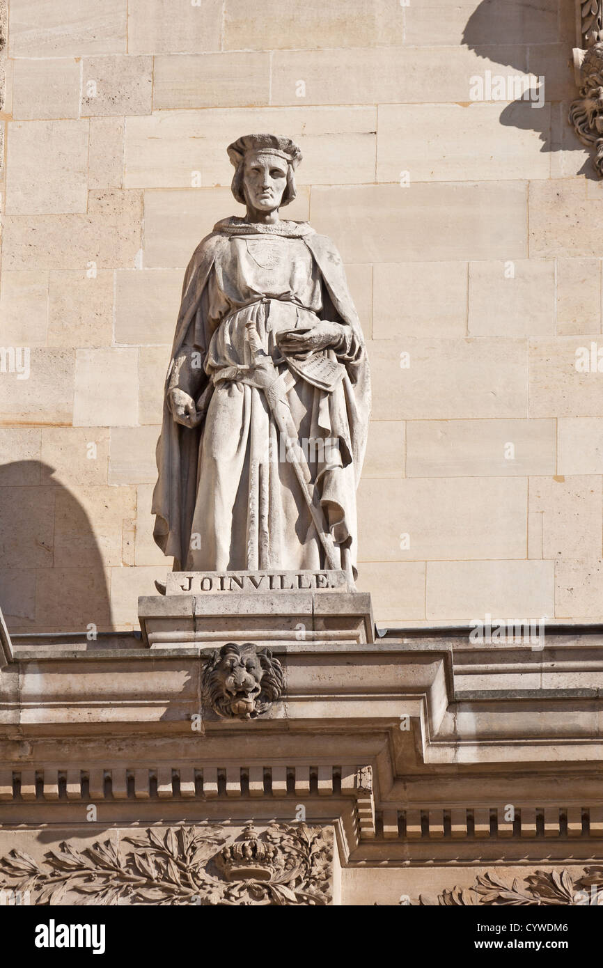Statue of Jean de Joinville (1224 - 1317), medieval historian / chronicler; Cours Napoleon, Louvre Museum, Paris Stock Photo