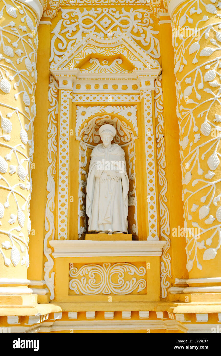 Statue Antigua Guatemala Stock Photos & Statue Antigua Guatemala Stock Images Alamy