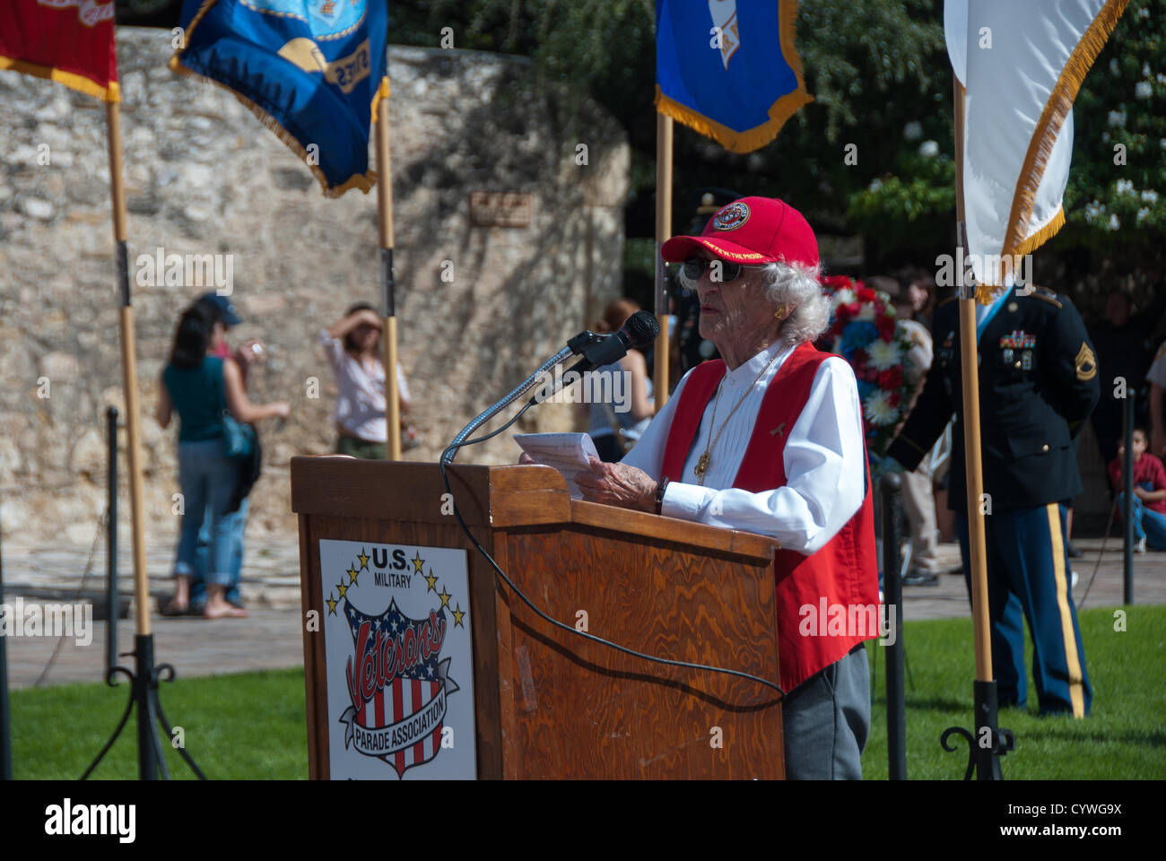 10 November 2012 San Antonio, Texas, USA - Anne Collins, retired Sgt. USMC, speaks at the Veteran's Day memorial in front of the Alamo in San Antonio, Texas.  Ms. Collins, 91, served as a nurse in WW II, Stock Photo
