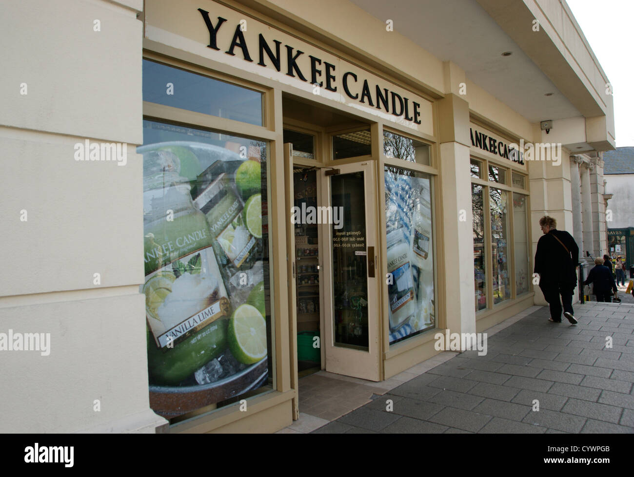 Yankee Candle retail shop Worthing West Sussex UK Stock Photo