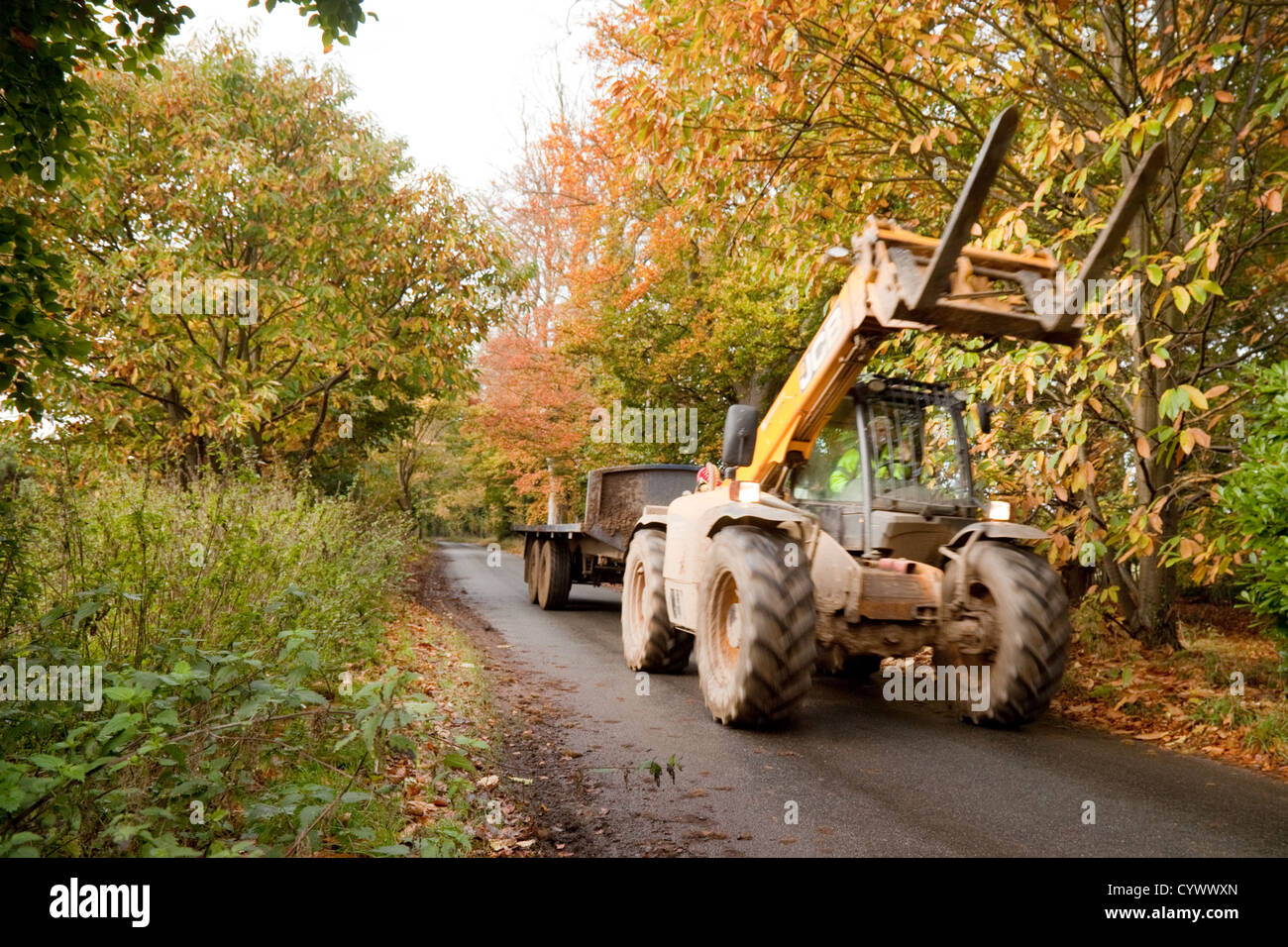 Tractor road uk driving hires stock photography and images Alamy