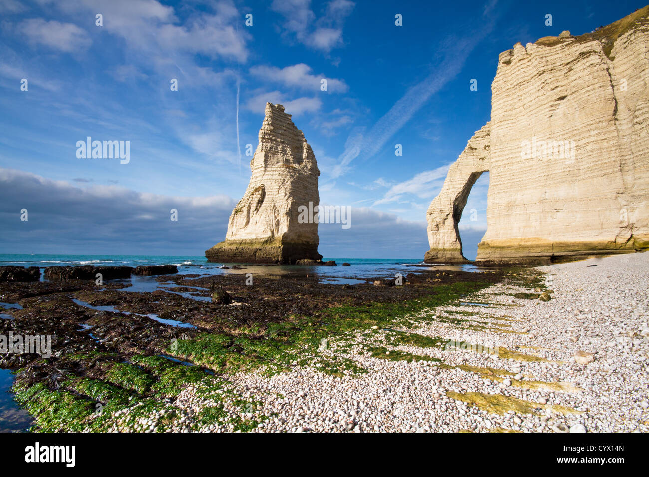 Etretat france hi-res stock photography and images - Alamy