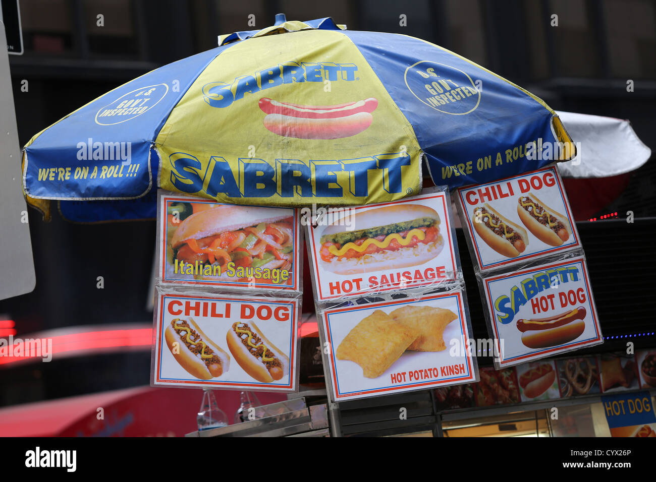 Hot dog vendors umbrella in New York Stock Photo