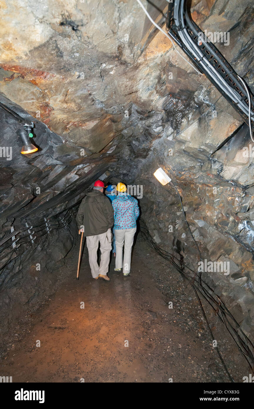 Llechwedd slate caverns hires stock photography and images Alamy