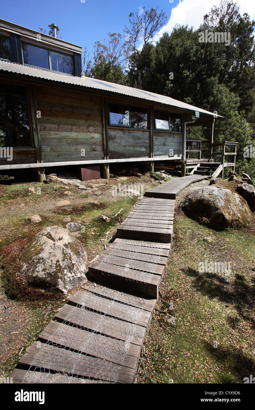 Bush shelter australia hi-res stock photography and images - Alamy