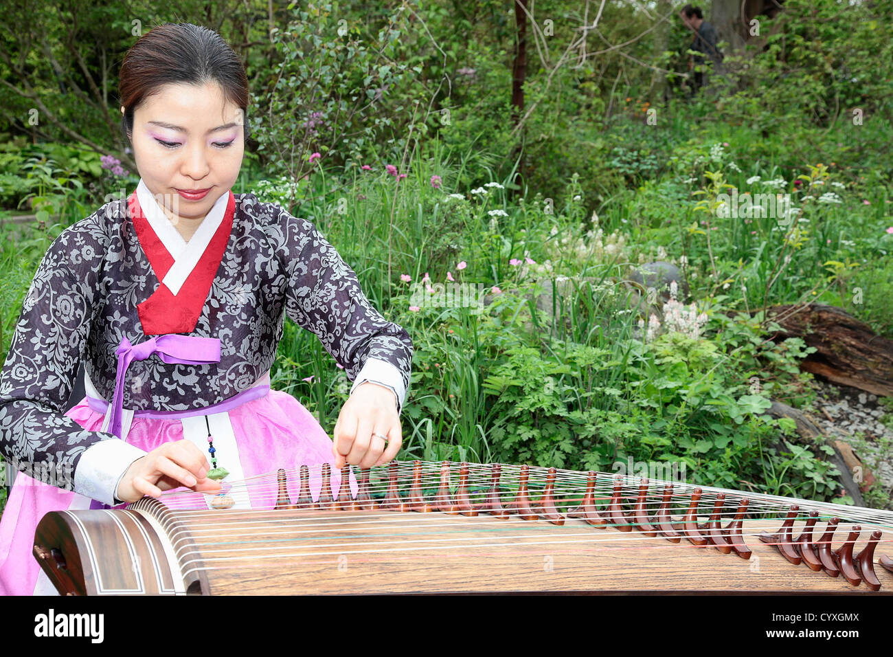 Japan women playing with them self foto 574