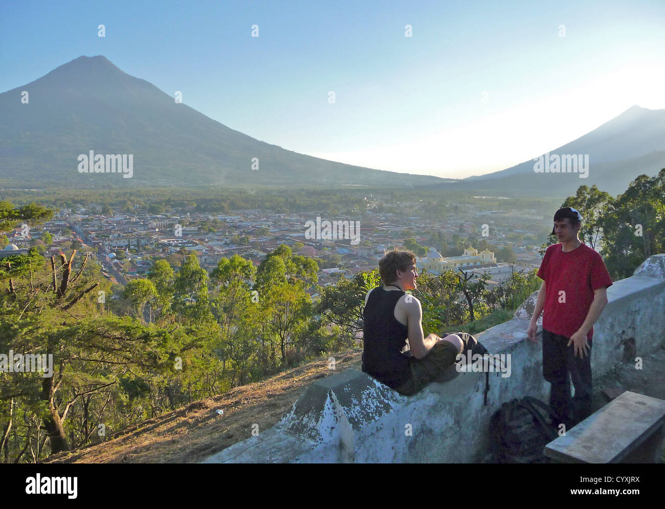 Students UK Gap Year Volunteers working in Guatemala Stock Photo