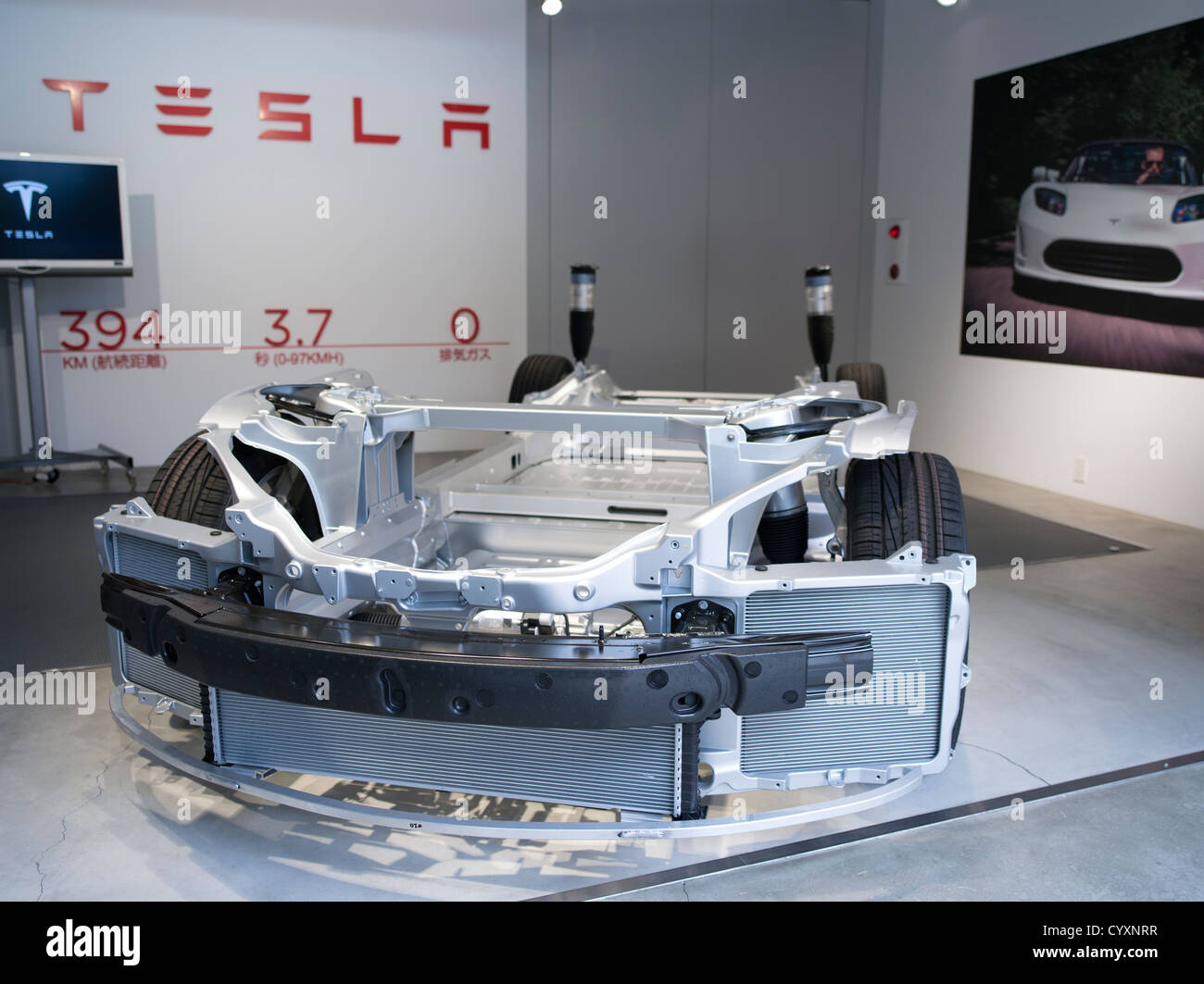 Tesla Roadster Battery electric vehicle with extruded Aluminum monocoque chassis and  lithium-ion battery cells Stock Photo