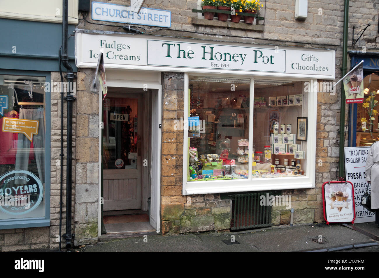 The Honey Pot Confectioners/sweet shop  in Stow on the Wold, Gloucestershire, England Stock Photo