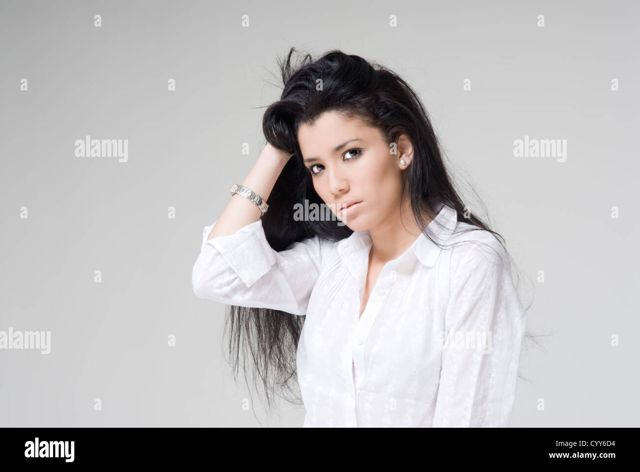 Studio shot of an egyptian model fashion look Stock Photo - Alamy