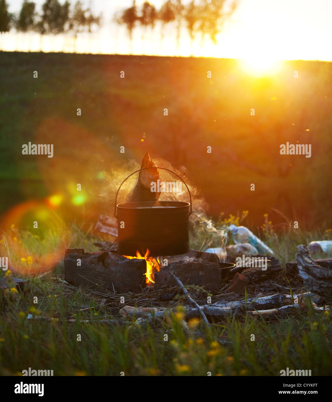 Old kettle in camping Stock Photo - Alamy