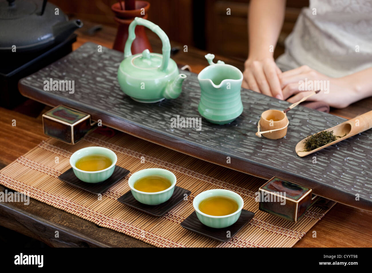 Traditional Chinese tea ceremony Stock Photo - Alamy