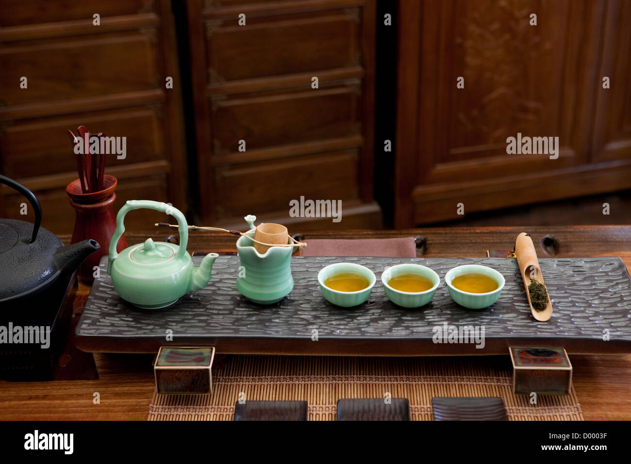 Traditional Chinese tea set in a tea room Stock Photo - Alamy