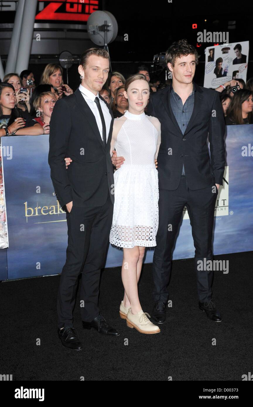 Max irons hi-res stock photography and images - Page 5 - Alamy, image size:864x1390