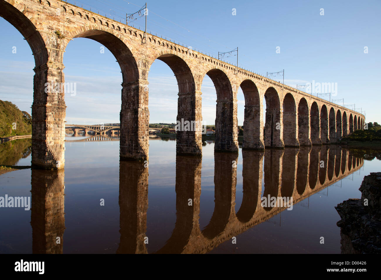 Royal Border Bridge spans the River Tweed between Berwick-upon-Tweed Stock Photo