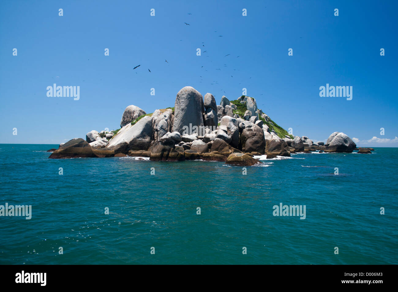 Castilho island south shore os São Paulo state, Brazil.  Part of the ecologic station protected area ESEC Tupiniquins. Stock Photo
