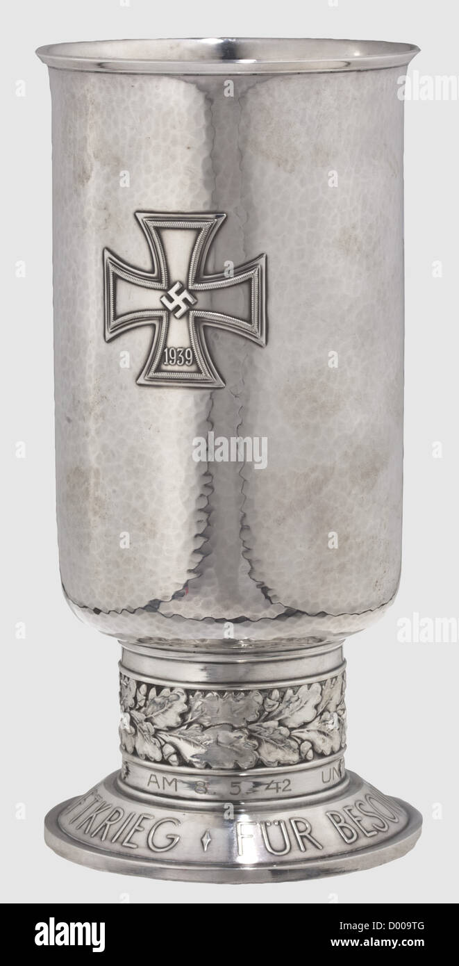 A Goblet of Honour for Outstanding Achievement in the Air War,to the aerial gunner Unteroffizier Heinz Knisse. 2nd issue in fine silver-plated alpaca,punched 'Joh. Wagner & Sohn' at the bottom. Inscription ring engraved 'Unteroffizier Heinz Knisse am 8.5.42'. Height 20.7 cm(Nie 7.08.02 2). In very fine condition,historic,historical,1930s,1930s,20th century,awards,award,German Reich,Third Reich,Nazi era,National Socialism,object,objects,stills,medal,decoration,medals,decorations,clipping,cut out,cut-out,cut-outs,honor,honour,National ,Additional-Rights-Clearences-Not Available Stock Photo