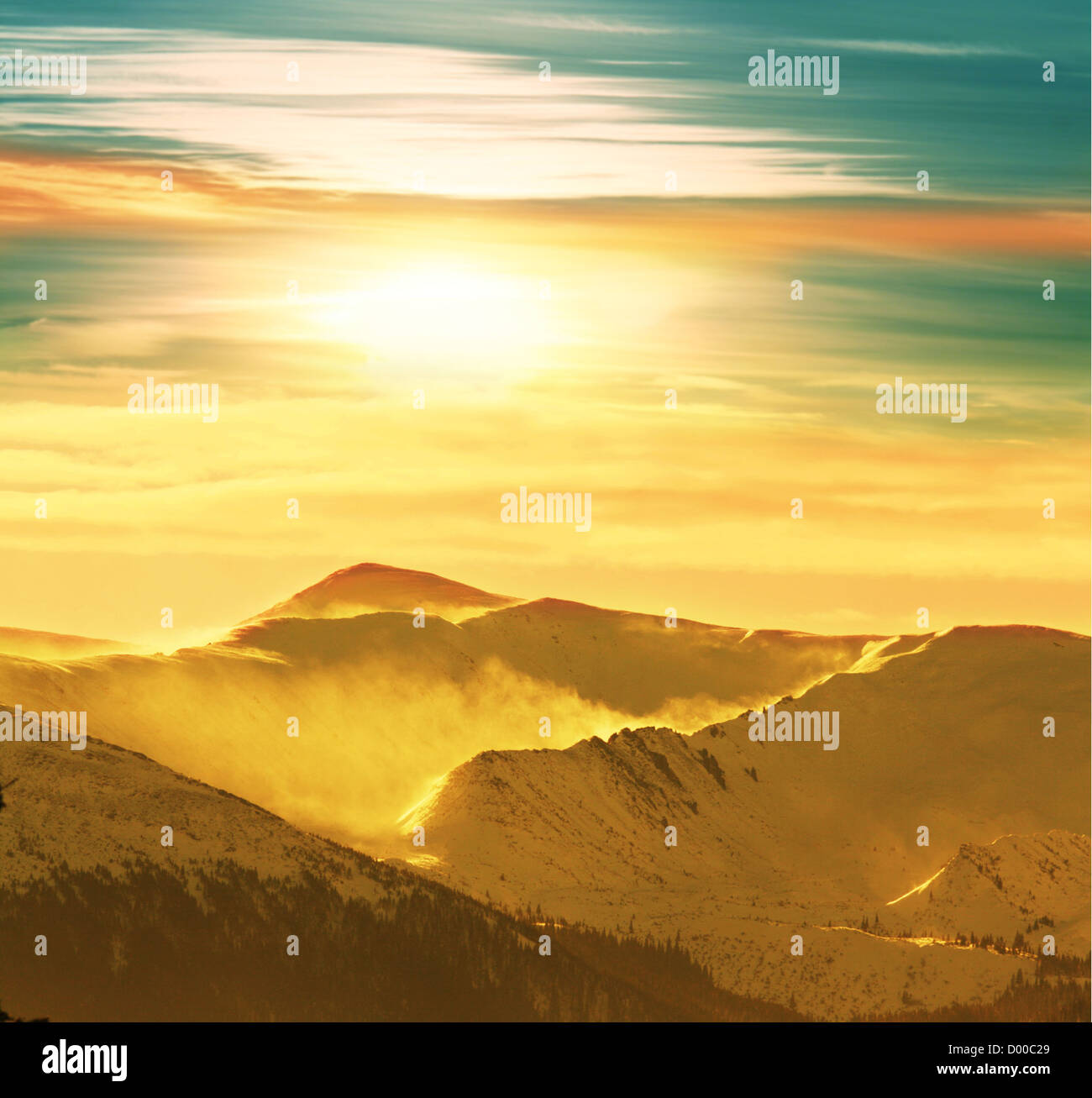Fantastic dawn snow mountains hi-res stock photography and images - Alamy