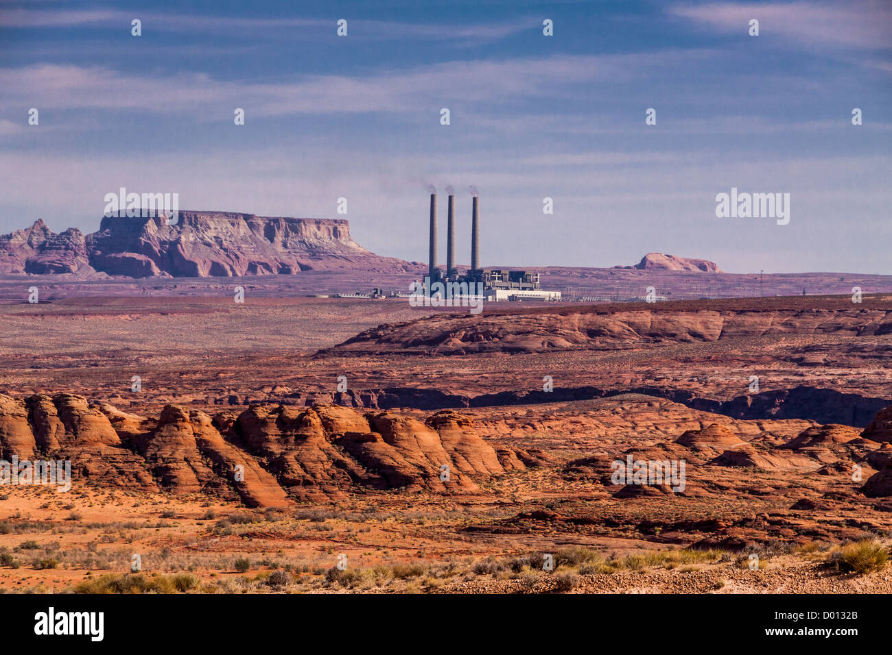 Navajo Generating Station, a 2250 megawatt coal-fired power plant located on the Navajo Indian Reservation near Page, Arizona Stock Photo