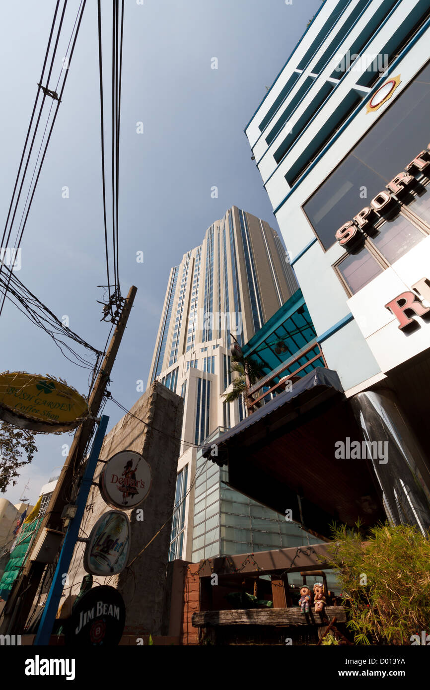 Modern Architecture in Bangkok, Thailand Stock Photo - Alamy