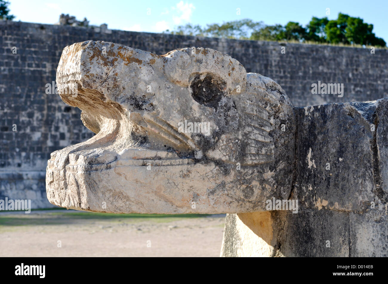 Mayan serpent statue hires stock photography and images Alamy