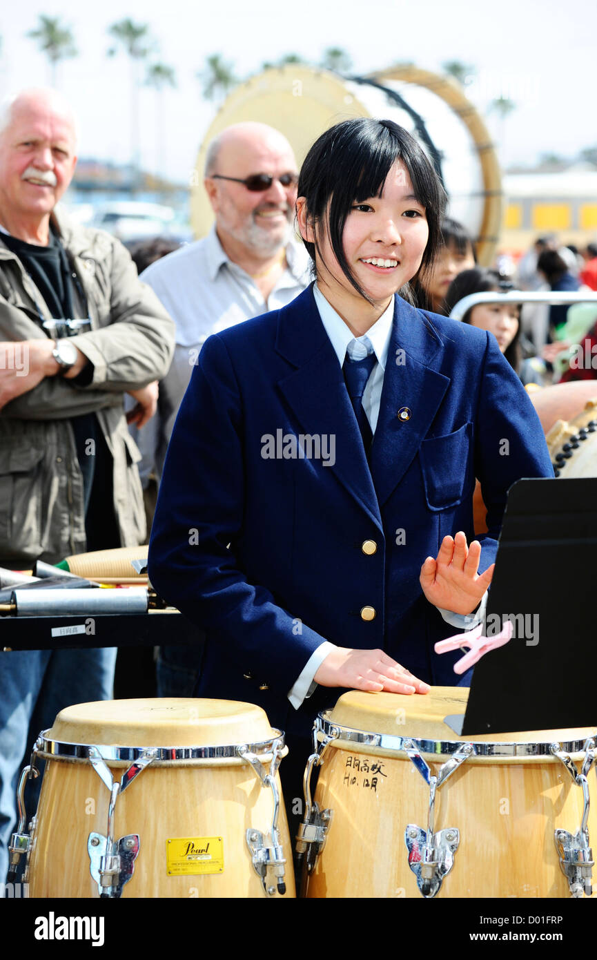 Japanese girl playing drums. Hyuga Stock Photo Alamy