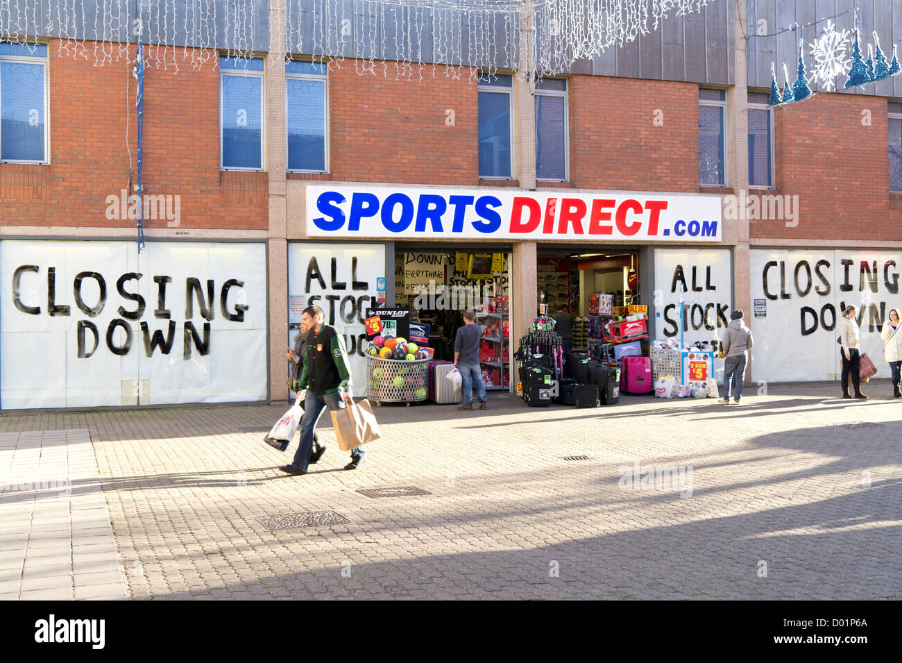 Sports direct closing down hires stock photography and images Alamy